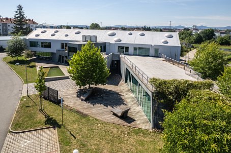 Seriózní obchody patří na seriózní adresu