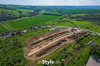 web_010_20260428_MM_Reality_pozemky_Polesovice-2.jpg