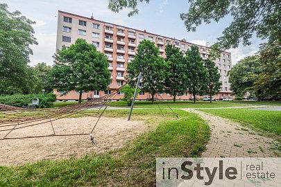 Pronájem bytu 2+1 57 m², Na Rybníku, Uherské Hradiště-Mařatice