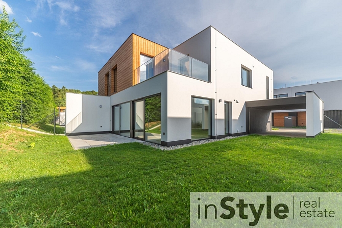 Prodej domu rodinný 195 m² pozemek 330 m², U Řeky, Uherské Hradiště-Mařatice