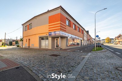 Pronájem velkého bytu v rodinném domě se zahradou