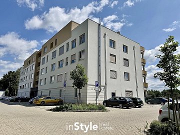 Pronájem přízemního bytu v Rezidenci Obvodová