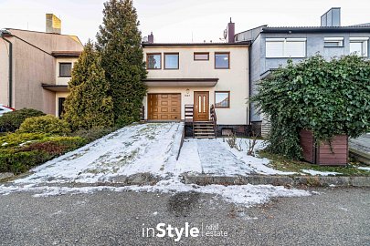 Prodej dřevostaby řadového domu OKÁL od RD Rýmařov