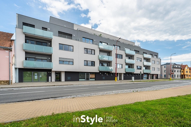 Pronájem designového bytu 2+kk s garážovým stáním